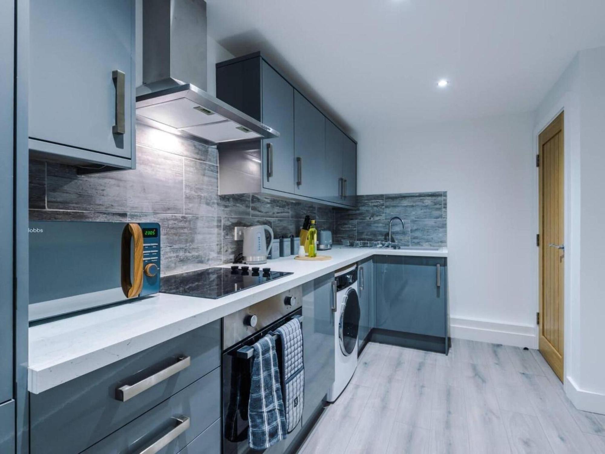 The Ecclesian Deluxe Apartments Near Trafford Centre Eccles Train Station Manchester Exterior photo